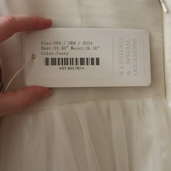Size 4 JJ's House Ivory Wedding Dress - Never Worn - Picture 3 of 4